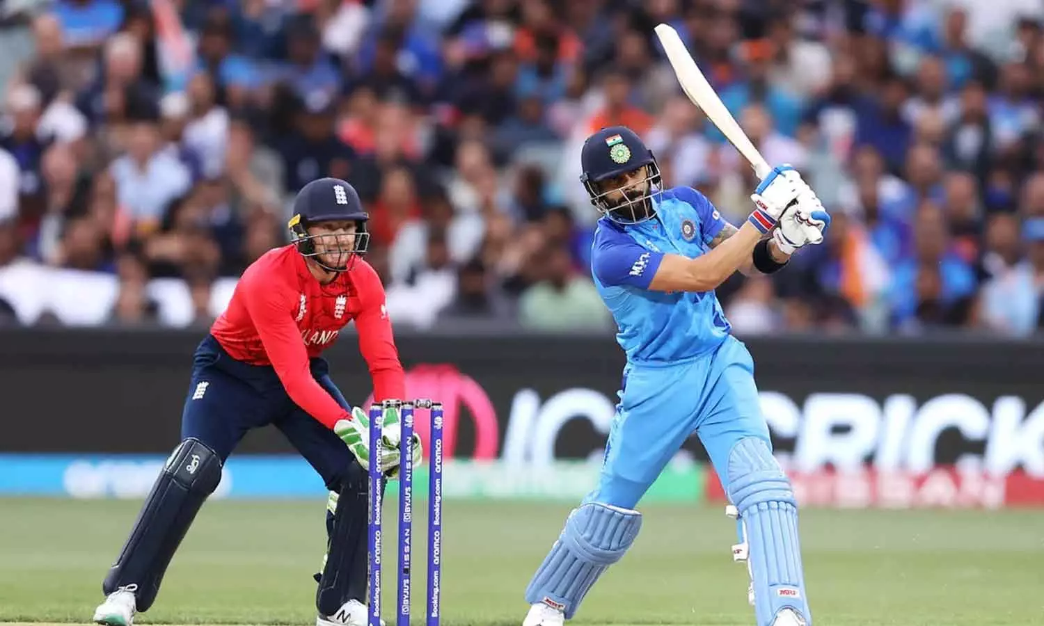 പാണ്ഡ്യ, കോഹ്‌ലി ഷോ: ഇംഗ്ലണ്ടിന് ജയിക്കാൻ 169 റൺസ്‌