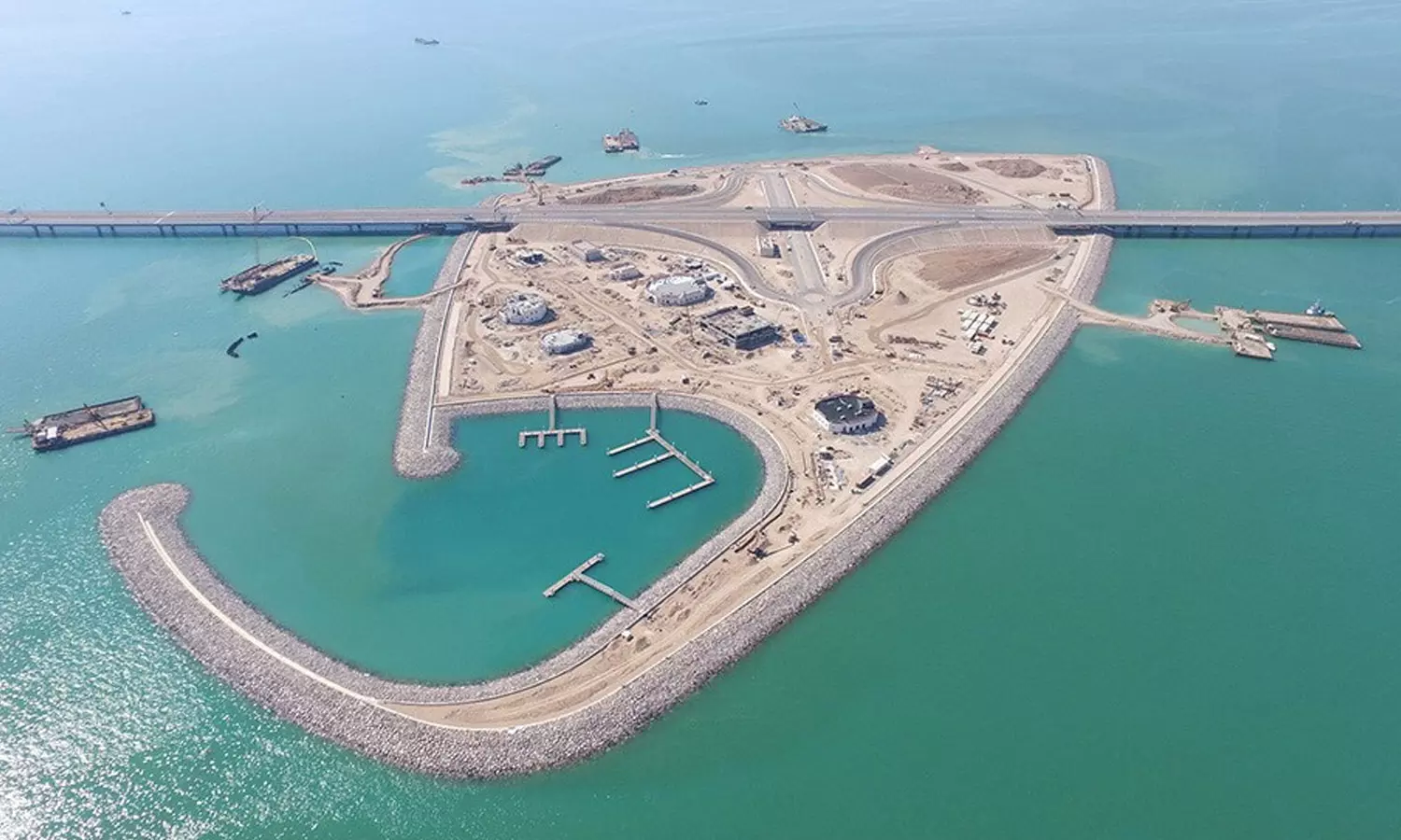 കുവൈത്തിൽ ഷെയ്ഖ് ജാബർ കോസ്‌വേയോടനുബന്ധിച്ച് കൃത്രിമ ദ്വീപ്: ജോലി പുരോഗമിക്കുന്നു