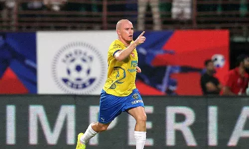 ബ്ലാസ്റ്റേഴ്‌സിന്റെ ഹ്യൂമേട്ടൻ ബൂട്ടഴിച്ചു; ഫുട്ബോള്‍ മതിയാക്കുന്നതായി കുറിപ്പ്