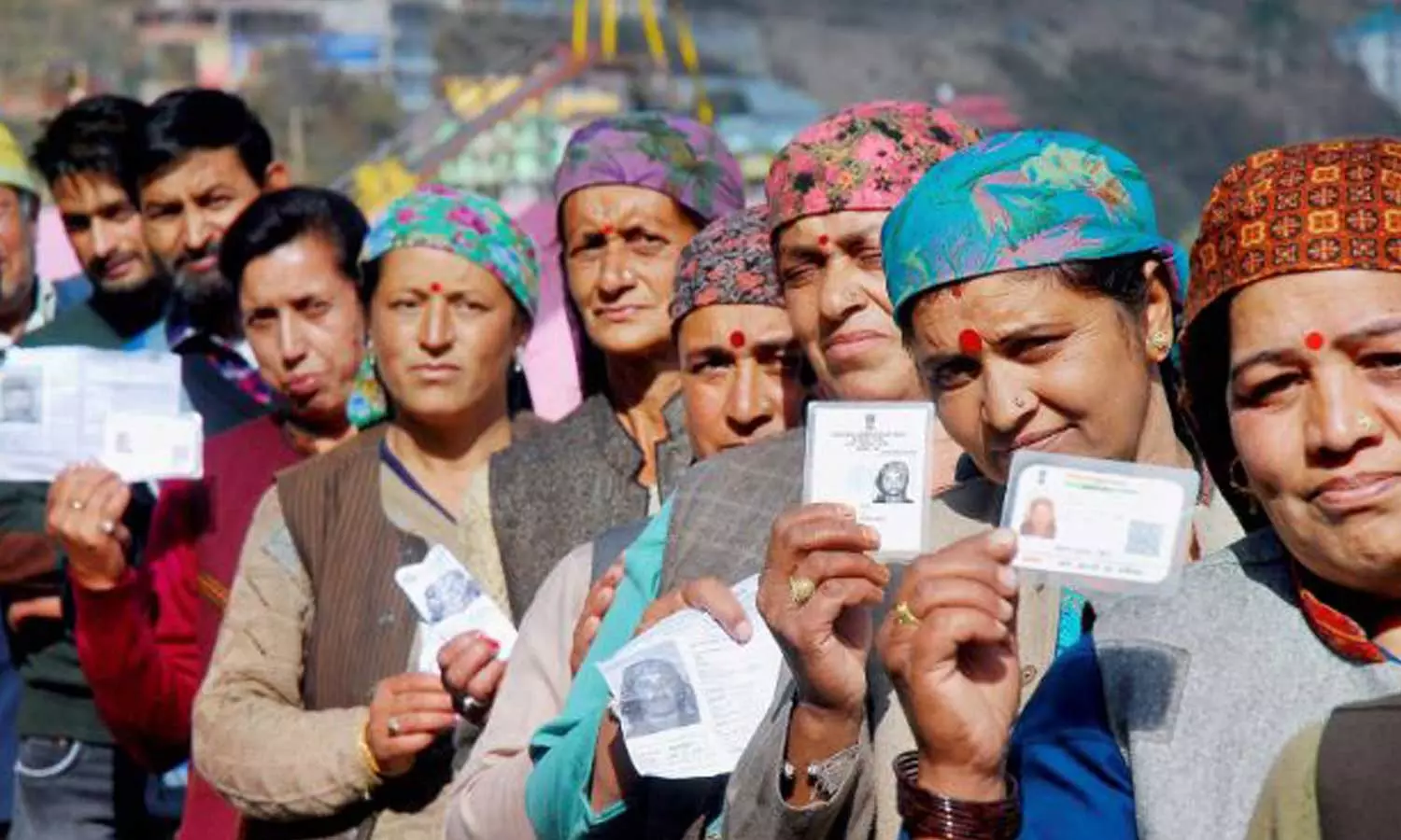 ഹിമാചൽ പ്രദേശ് തെരഞ്ഞെടുപ്പ്: പോളിങ് ശതമാനം കുറഞ്ഞതിൽ ആശങ്ക; പരാതി നൽകി കോൺഗ്രസ് ഹിമാചൽ പ്രദേശ് തെരഞ്ഞെടുപ്പ്: പോളിങ് ശതമാനം കുറഞ്ഞതിൽ ആശങ്ക; പരാതി നൽകി കോൺഗ്രസ്