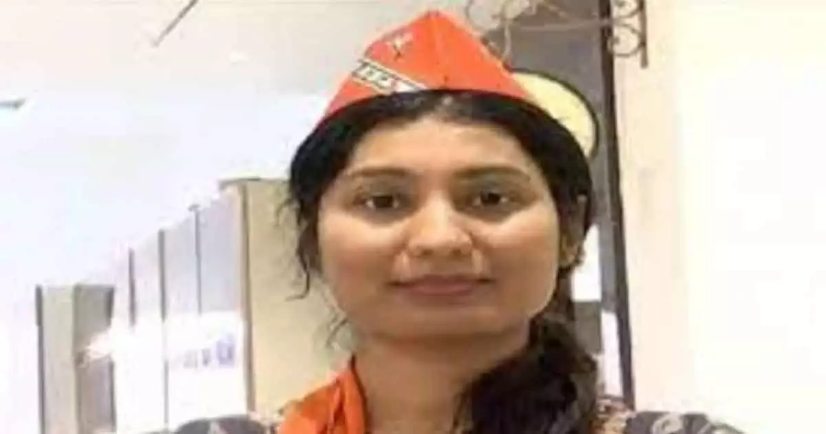 നരോദപാട്യ കൂട്ടക്കൊല കേസില് ജീവപര്യന്തം ശിക്ഷിക്കപ്പെട്ട പ്രതിയുടെ മകള് ബി.ജെ.പി സ്ഥാനാര്ഥി നരോദപാട്യ കൂട്ടക്കൊല കേസില് ജീവപര്യന്തം ശിക്ഷിക്കപ്പെട്ട പ്രതിയുടെ മകള് ബി.ജെ.പി സ്ഥാനാര്ഥി