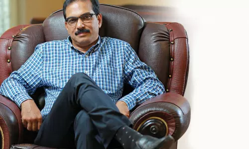 ഞാന്‍ കേരള മുഖ്യമന്ത്രിയായാല്‍ കാറും പെട്രോളും ഡ്രൈവറും സ്വന്തം ചെലവിലാകും; സാബു എം ജേക്കബ്