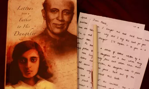 ഒരച്ഛന്‍ മകള്‍ക്കയച്ച കത്തുകള്‍: കാത്തുവെച്ച ജന്മദിനസമ്മാനം