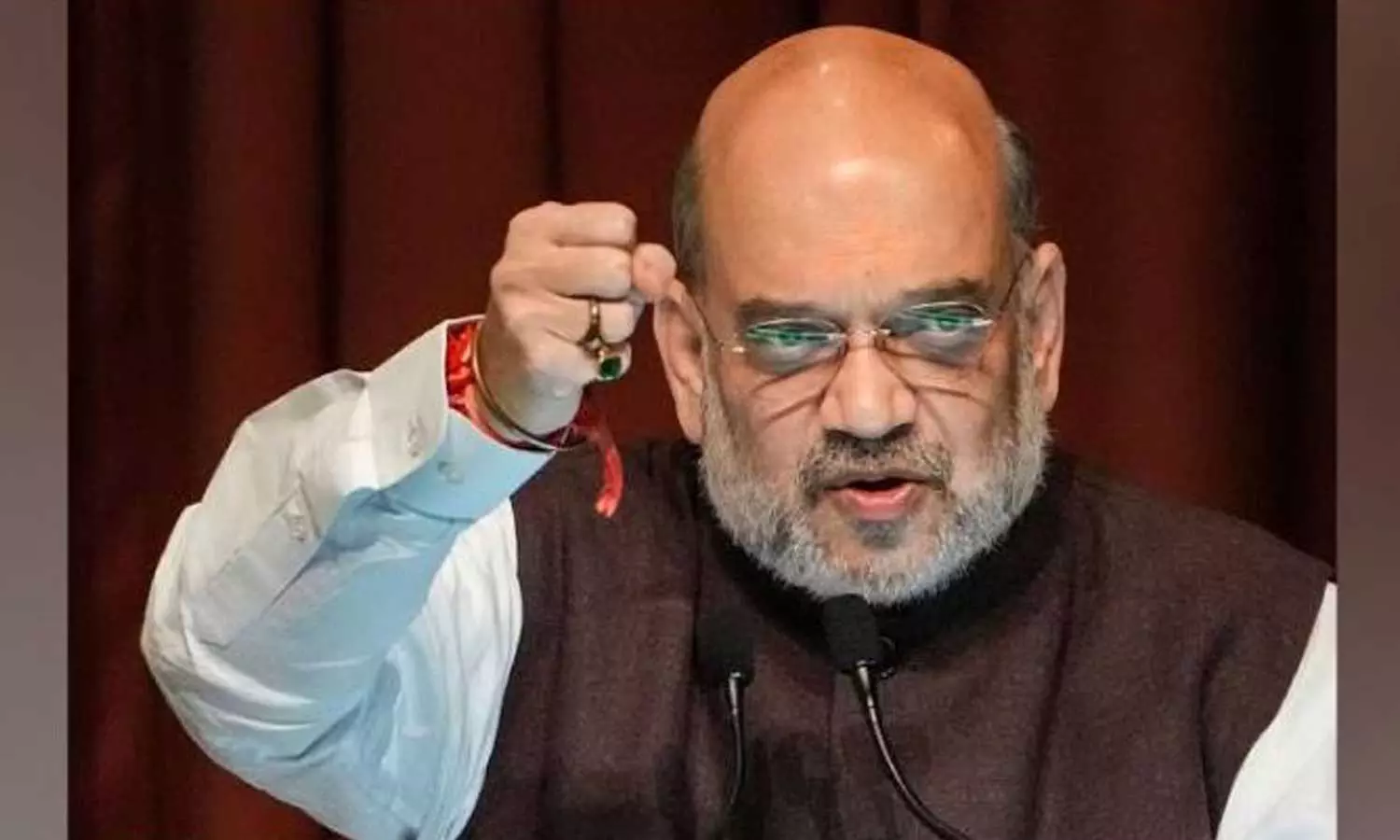 ഓരോ സംസ്ഥാനത്തും 100 അനധികൃത കുടിയേറ്റക്കാരെ കണ്ടെത്തി നാടുകടത്തണം; അമിത് ഷാ