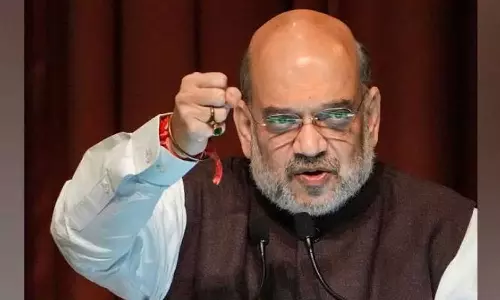 ഓരോ സംസ്ഥാനത്തും 100 അനധികൃത കുടിയേറ്റക്കാരെ കണ്ടെത്തി നാടുകടത്തണം; അമിത് ഷാ