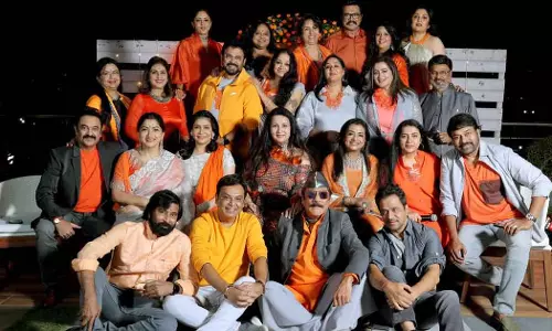 രണ്ട് വര്‍ഷത്തെ ഇടവേളയ്ക്ക് ശേഷം 80കളിലെ താരങ്ങള്‍ ഒത്തുകൂടി