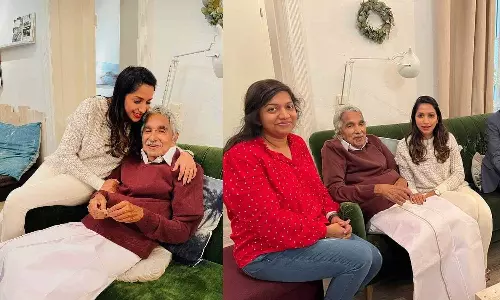 ഉമ്മൻചാണ്ടി 17 ന് കേരളത്തിലേക്ക് മടങ്ങും; ആശുപത്രിയിൽ നിന്ന് ഡിസ്ചാർജ് ചെയ്തു