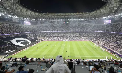 പന്തുരുളാൻ ആറ് ദിനങ്ങൾ മാത്രം; ആരോഗ്യ സംരക്ഷണത്തിന് മെബൈൽ മെഡിക്കല് യൂണിറ്റുകള് സജ്ജം പന്തുരുളാൻ ആറ് ദിനങ്ങൾ മാത്രം; ആരോഗ്യ സംരക്ഷണത്തിന് മെബൈൽ മെഡിക്കല് യൂണിറ്റുകള് സജ്ജം