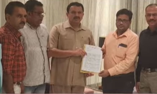 പലിശ സംഘങ്ങളുടെ ചൂഷണം; എം.പിക്ക് നിവേദനം നൽകി