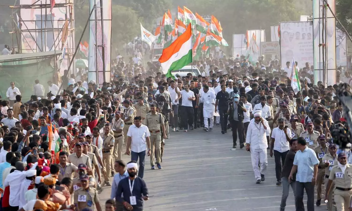 ഭാരത് ജോഡോ യാത്ര ഉത്തരേന്ത്യയിലേക്ക്; യാത്രയുടെ രണ്ടാംഘട്ടം ആലോചനയിൽ ഭാരത് ജോഡോ യാത്ര ഉത്തരേന്ത്യയിലേക്ക്; യാത്രയുടെ രണ്ടാംഘട്ടം ആലോചനയിൽ