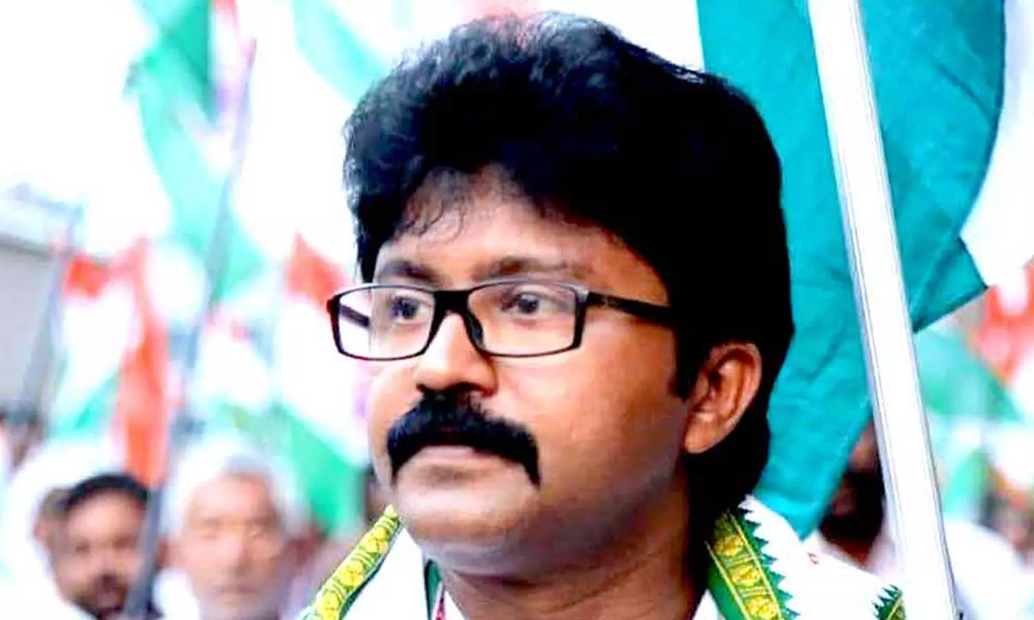 ലൈംഗിക പീഡനക്കേസ്: എൽദോസിന്റെ മുൻകൂർ ജാമ്യാപേക്ഷയിൽ ഇന്നും വാദം തുടരും