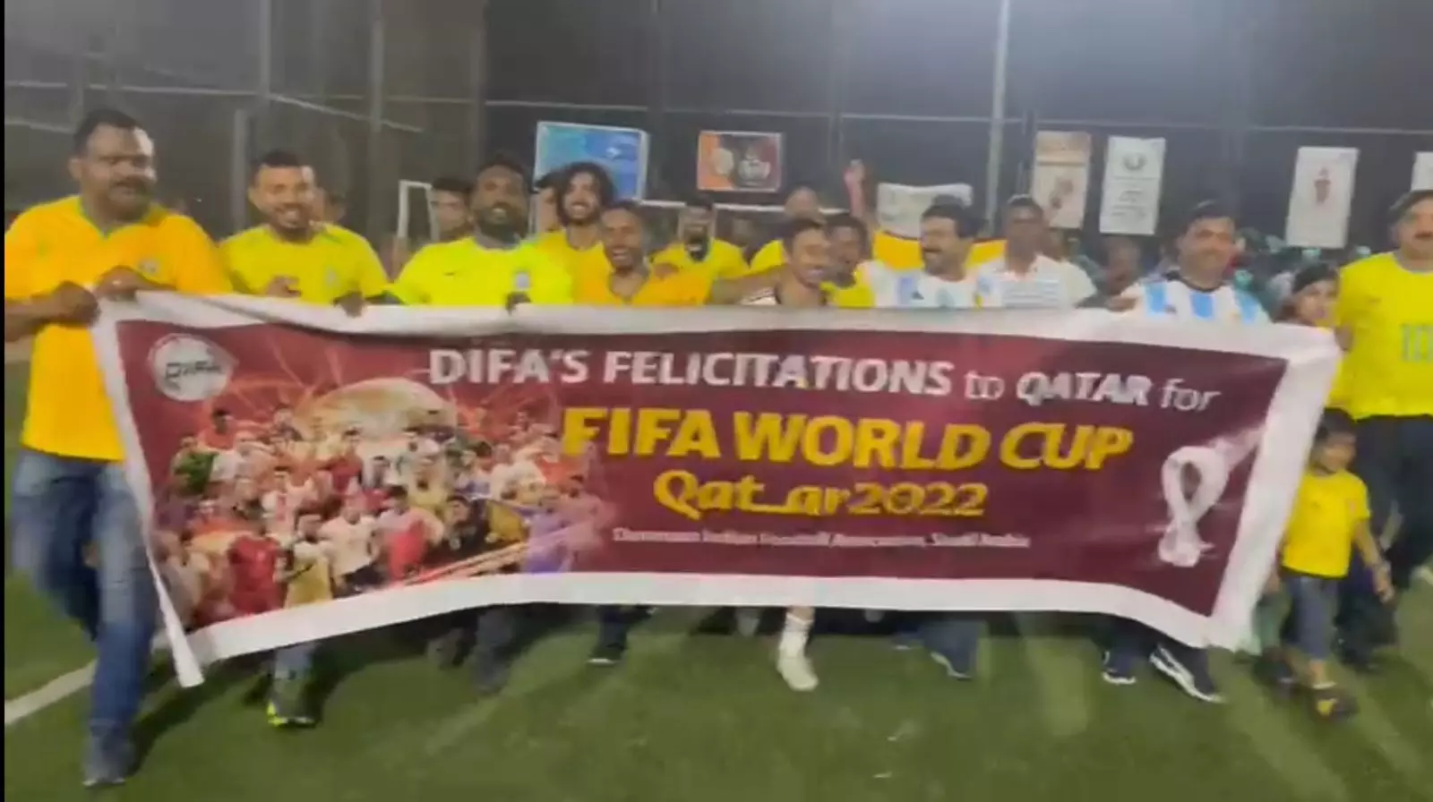 ഖത്തർ ലോകകപ്പിനെ വരവേറ്റ് ഫാൻസ്   മത്സരവും കൂട്ടയോട്ടവും സംഘടിപ്പിച്ചു