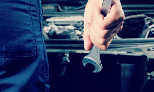 സൗദിയിലെ വാഹന റിപ്പയറിംങ് മേഖലയിൽ പ്രൊഫഷണൽ ലൈസൻസ് നിർബന്ധമാക്കുന്നു