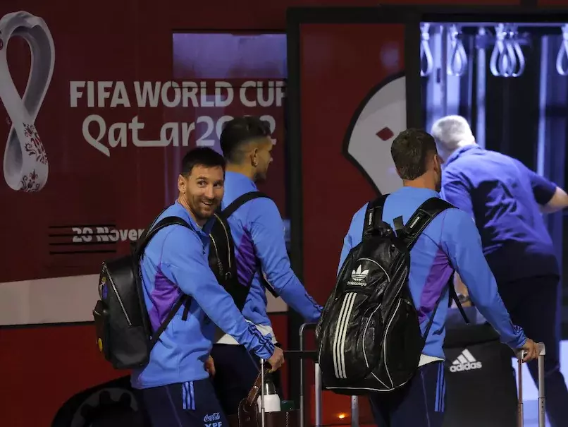 മെസ്സിയുടെ എന്ട്രിക്ക് ശിങ്കാരി മേളത്തിന്റെ അകമ്പടി; വീഡിയോ വൈറല് മെസ്സിയുടെ എന്ട്രിക്ക് ശിങ്കാരി മേളത്തിന്റെ അകമ്പടി; വീഡിയോ വൈറല്