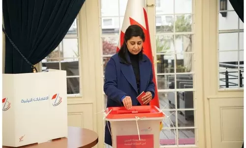 വിദേശത്തുള്ള ബഹ്‌റൈൻ പൗരന്മാർ   രണ്ടാം റൗണ്ട് വോട്ട് രേഖപ്പെടുത്തി