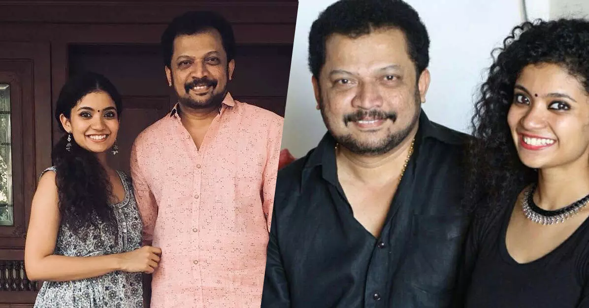 അച്ഛന്റെ തിരക്കഥയില് മകള് നായികയാകുന്നു; അന്നാ ബെന്നിന്റെ അഞ്ചു സെന്റും സെലീനയും ചിത്രീകരണം തുടങ്ങി അച്ഛന്റെ തിരക്കഥയില് മകള് നായികയാകുന്നു; അന്നാ ബെന്നിന്റെ അഞ്ചു സെന്റും സെലീനയും ചിത്രീകരണം തുടങ്ങി