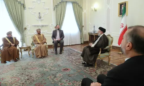 ഇറാൻ പ്രസിഡന്‍റുയി ഒമാൻ വിദേശകാര്യ മന്ത്രി കൂടിക്കാഴ്ച നടത്തി