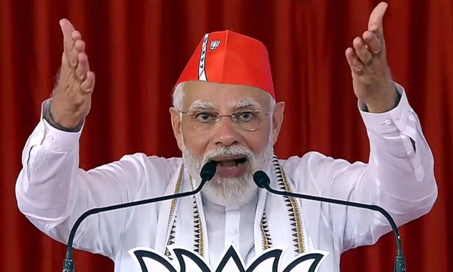 ഗുജറാത്തിൽ പ്രചരണം ശക്തം; പ്രധാനമന്ത്രിയുടെ പര്യടനം ഇന്ന് അവസാനിക്കും ഗുജറാത്തിൽ പ്രചരണം ശക്തം; പ്രധാനമന്ത്രിയുടെ പര്യടനം ഇന്ന് അവസാനിക്കും