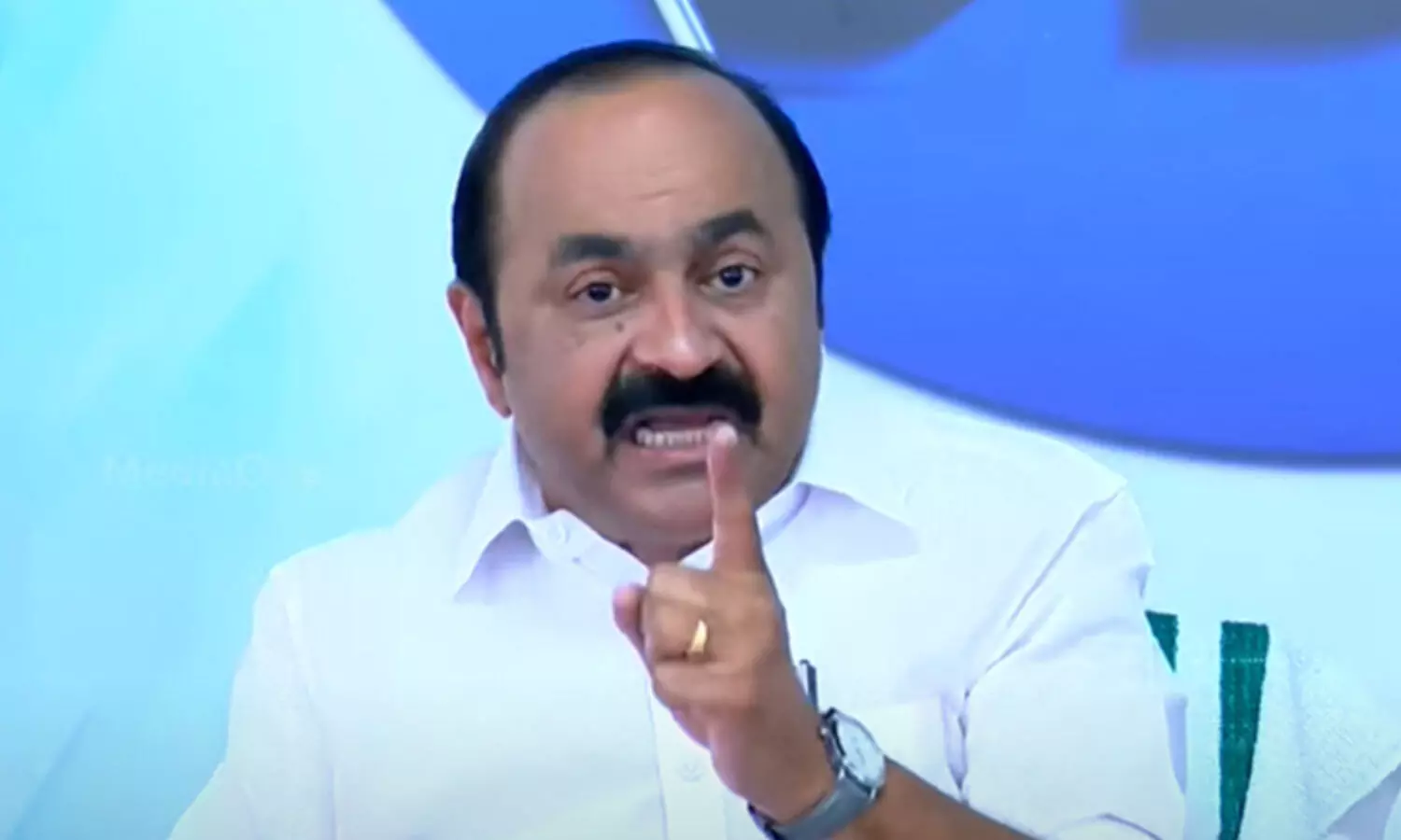 കത്ത് കേസ് ക്രൈംബ്രാഞ്ച് അന്വേഷിച്ചിട്ട് തുമ്പില്ല; പിന്വാതില് നിയമനങ്ങള്ക്കെതിരെ സംസ്ഥാന വ്യാപക പ്രക്ഷോഭമെന്ന് വി.ഡി സതീശൻ കത്ത് കേസ് ക്രൈംബ്രാഞ്ച് അന്വേഷിച്ചിട്ട് തുമ്പില്ല; പിന്വാതില് നിയമനങ്ങള്ക്കെതിരെ സംസ്ഥാന വ്യാപക പ്രക്ഷോഭമെന്ന് വി.ഡി സതീശൻ