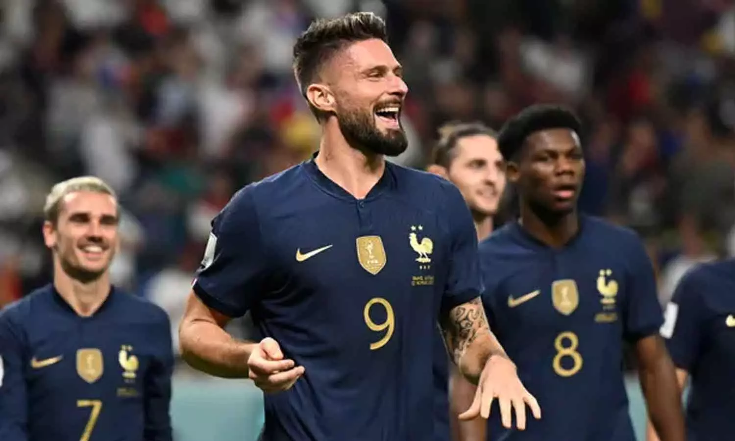 ഫ്രാൻസ് ഗോളടി മേളത്തിൽ തകർന്ന് ആസ്ട്രേലിയ(4-1) ഫ്രാൻസ് ഗോളടി മേളത്തിൽ തകർന്ന് ആസ്ട്രേലിയ(4-1)