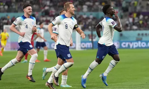 വംശീയതയുടെ നെഞ്ചു പിളർന്ന ആ മൂന്ന് ഗോളുകൾ