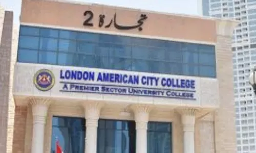 നവാഗതരെ വരവേറ്റ് ലണ്ടൻ അമേരിക്കൻ സിറ്റി കോളേജ്‌