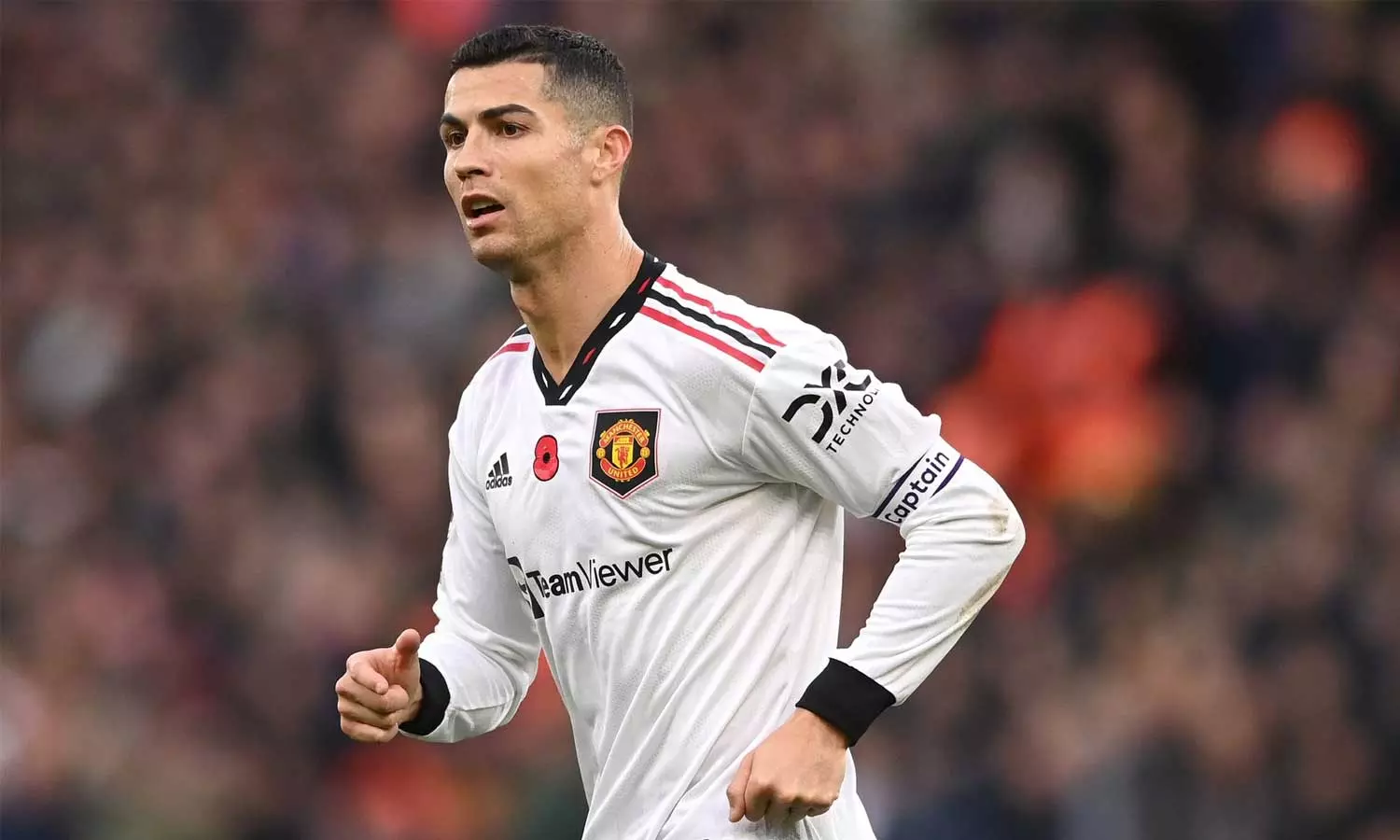 നിങ്ങളുടെ പണം എനിക്ക് വേണ്ട; യുണൈറ്റഡിനോട് ക്രിസ്റ്റ്യാനോ