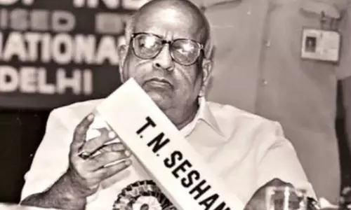 ടി.എൻ ശേഷനെ പോലുള്ളവർ ഒരിക്കൽ മാത്രം സംഭവിക്കുന്നത്, മുഖ്യ തെരഞ്ഞെടുപ്പ് കമ്മീഷന് വ്യക്തിത്വം വേണം;  സുപ്രിംകോടതി