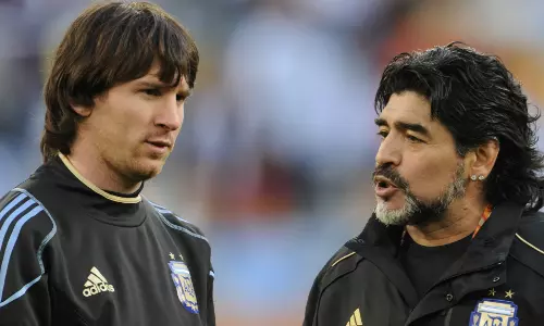 മറഡോണയെയും മെസിയേയും തമ്മിൽ താരതമ്യം ചെയ്യുന്നവർ ഫുട്‌ബോൾ അറിയാത്തവര്‍; സൗദിക്കെതിരായ തോൽവിക്ക് ശേഷം മറഡോണ ജൂനിയർ