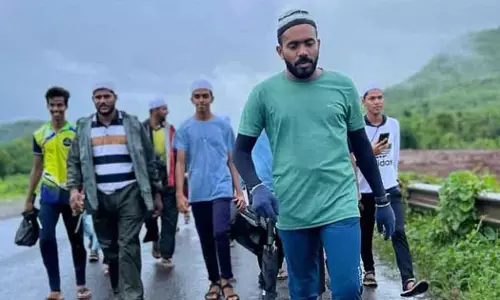 കാൽനടയായി ഹജ്ജിന്: മലയാളിക്ക് വിസ അനുവദിക്കണമെന്ന ഹരജി പാക് കോടതി തള്ളി