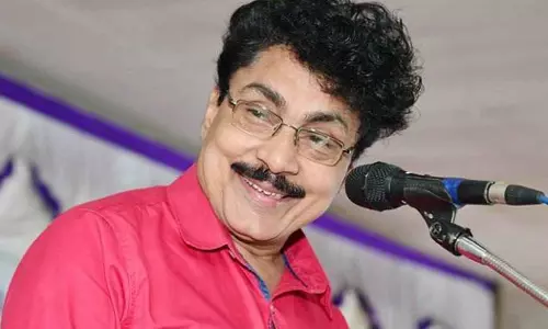 പി.കെ ശശി വിഭാഗീയത വളർത്താൻ ശ്രമിക്കുന്നു: സി.പി.എം യോഗത്തില് വിമര്ശനം പി.കെ ശശി വിഭാഗീയത വളർത്താൻ ശ്രമിക്കുന്നു: സി.പി.എം യോഗത്തില് വിമര്ശനം