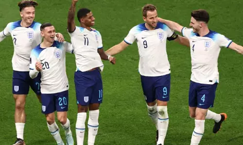 ഇംഗ്ലണ്ട് പ്രീക്വാർട്ടർ ലക്ഷ്യമിട്ട് ഇന്നിറങ്ങും