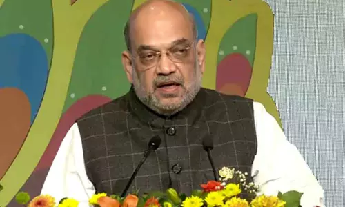 ചരിത്രം തിരുത്തിയെഴുതൂ, സര്‍ക്കാര്‍ പിന്തുണയ്ക്കും: ചരിത്രകാരന്മാരോട് അമിത് ഷാ