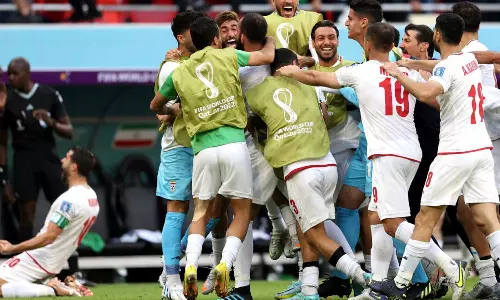 എജ്ജാതി കംബാക്ക്! വെയില്‍സിന് ഇറാന്‍റെ ഇഞ്ചുറി; രണ്ടു ഗോള്‍ ജയം