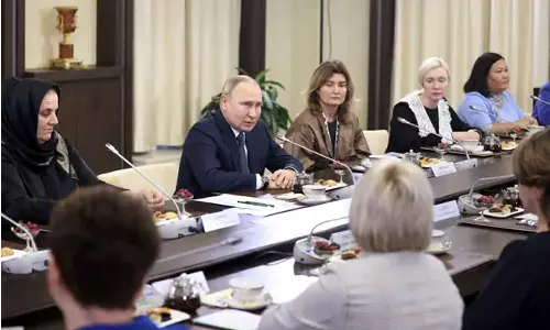 ആ വേദനയിൽ ഞാനും പങ്ക് ചേരുന്നു; യുദ്ധത്തിൽ മക്കളെ നഷ്ടപ്പെട്ട അമ്മമാരോട് പുടിൻ