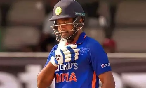 ടീമിലെ സ്ഥാനമാണ് ലക്ഷ്യമെങ്കിൽ കളി ജയിപ്പിക്കാനാവില്ല, അത് സെൽഫിഷ് ക്രിക്കറ്റ്: സഞ്ജുവിനെ വിമർശിച്ച് മുൻ താരം