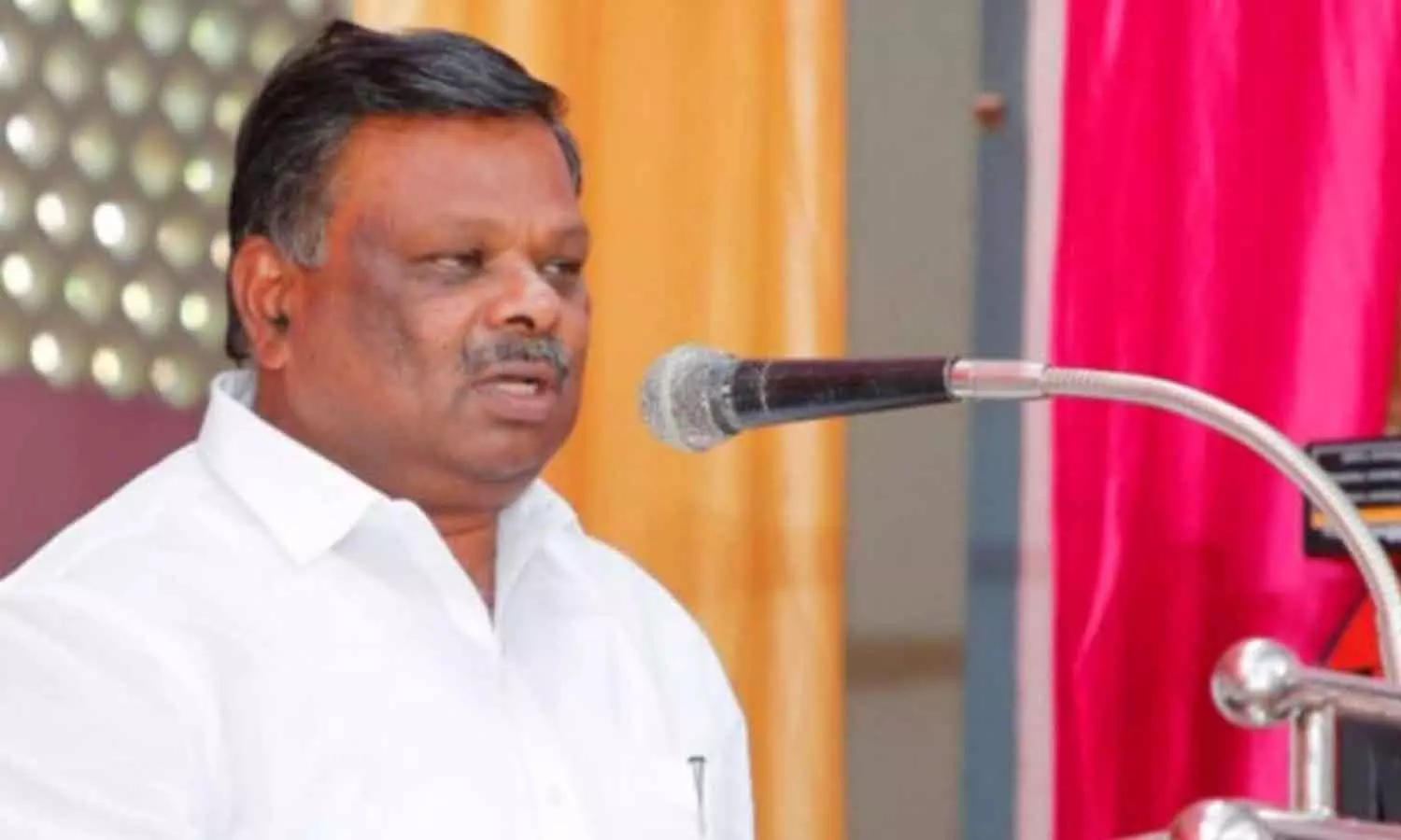 എസ്.രാജേന്ദ്രന്റെ വാദം പൊളിയുന്നു; ഒഴിപ്പിക്കൽ നോട്ടീസ് നൽകിയത് താമസിക്കുന്ന വീടിനല്ല എസ്.രാജേന്ദ്രന്റെ വാദം പൊളിയുന്നു; ഒഴിപ്പിക്കൽ നോട്ടീസ് നൽകിയത് താമസിക്കുന്ന വീടിനല്ല