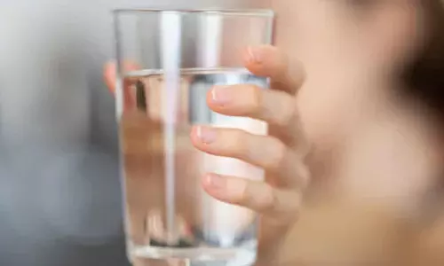 ദിവസം രണ്ട് ലിറ്റർ വെള്ളം കുടിക്കേണ്ടതുണ്ടോ? പുതിയ പഠനം പറയുന്നത്...