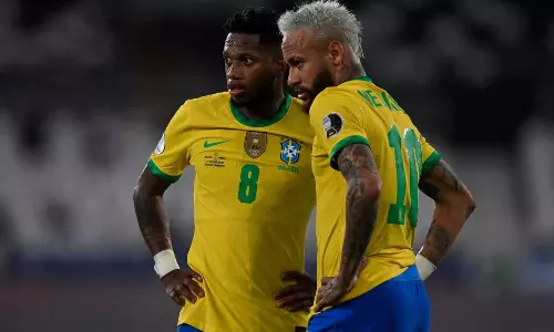 നെയ്മറിന് പകരം ഫ്രഡ് ? പുതിയ നീക്കങ്ങളുമായി ടിറ്റെ നെയ്മറിന് പകരം ഫ്രഡ് ? പുതിയ നീക്കങ്ങളുമായി ടിറ്റെ