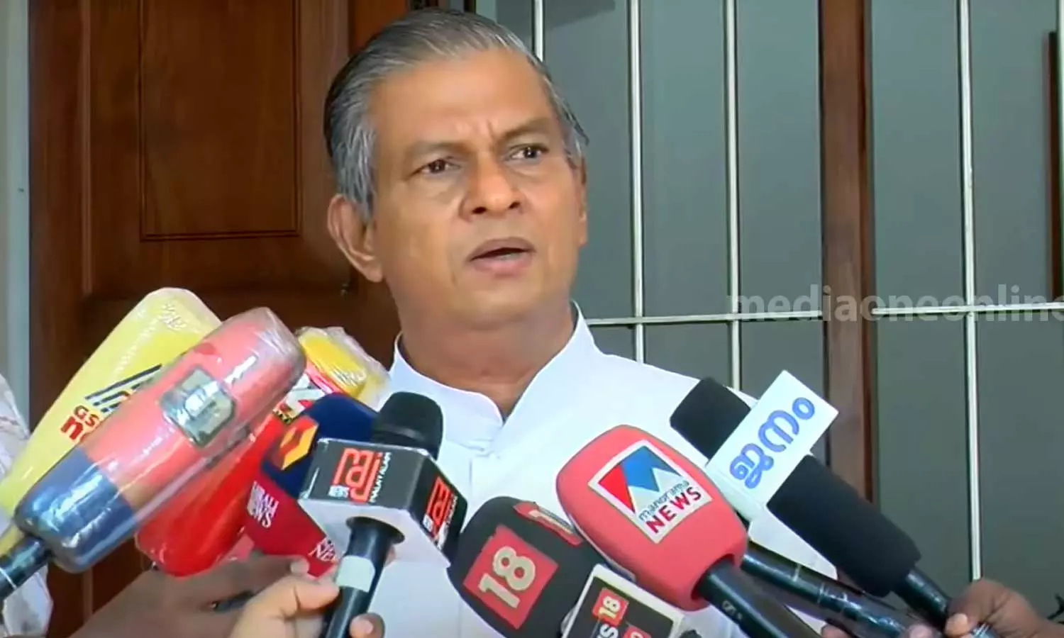 അക്രമസംഭവങ്ങൾ അദാനിയുടെ പിന്തുണയിൽ സർക്കാർ ആസൂത്രണം ചെയ്ത തിരക്കഥ; പ്രതികരണവുമായി ലത്തീൻ അതിരൂപത