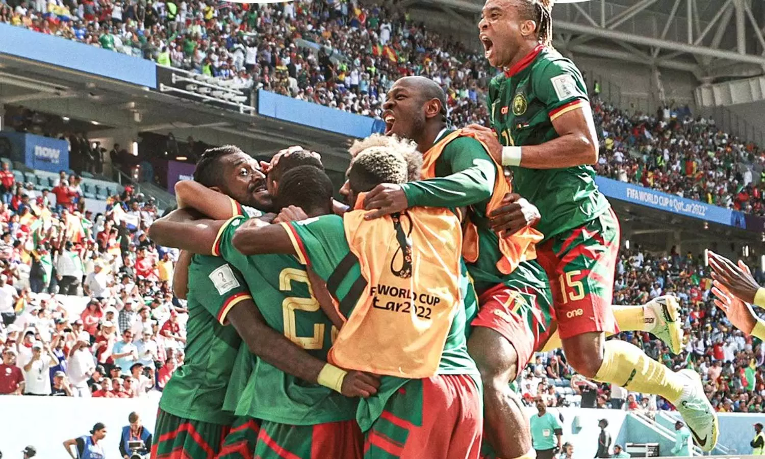 അടിച്ചാൽ തിരിച്ചടിക്കും; തോൽക്കാൻ മനസ്സില്ലാത്ത കാമറൂൺ...