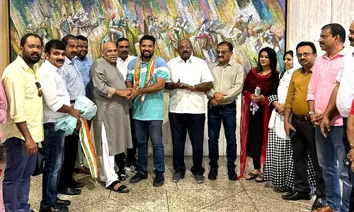 സൗദിയിലെത്തിയ ഷാഫി പറമ്പിൽ എം.എൽ.എക്ക്‌ സ്വീകരണം നല്കി