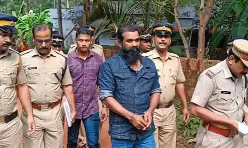 തലശ്ശേരി ഇരട്ടക്കൊല: അന്വേഷണം ജില്ലാ ക്രൈംബ്രാഞ്ചിനു കൈമാറി