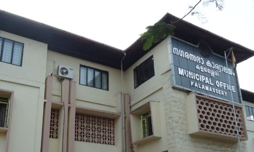 കളമശ്ശേരി നഗരസഭയില്‍ യു.ഡി.എഫിന് ഭരണം നഷ്ടപ്പെടാന്‍ സാധ്യത കൂടി