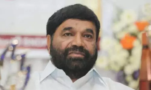 ഹീനമായ സംഭവം;  കോട്ടയത്ത് പെൺകുട്ടിയെ ആക്രമിച്ചവര്‍ക്കെതിരെ കർശന നടപടിയെന്ന് മന്ത്രി വാസവൻ