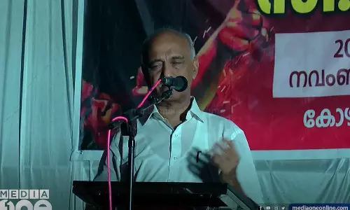 ഏതെങ്കിലും സമുദായം വേണ്ടെന്ന് പറഞ്ഞാൽ വിഴിഞ്ഞം പദ്ധതി വേണ്ടെന്ന് വെക്കാനാവില്ല: എളമരം കരീം എം.പി