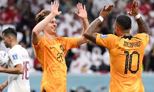 വീണ്ടും ഗാക്പോ മാജിക്; നെതർലൻഡ്സ് പ്രീക്വാർട്ടറിൽ വീണ്ടും ഗാക്പോ മാജിക്; നെതർലൻഡ്സ് പ്രീക്വാർട്ടറിൽ