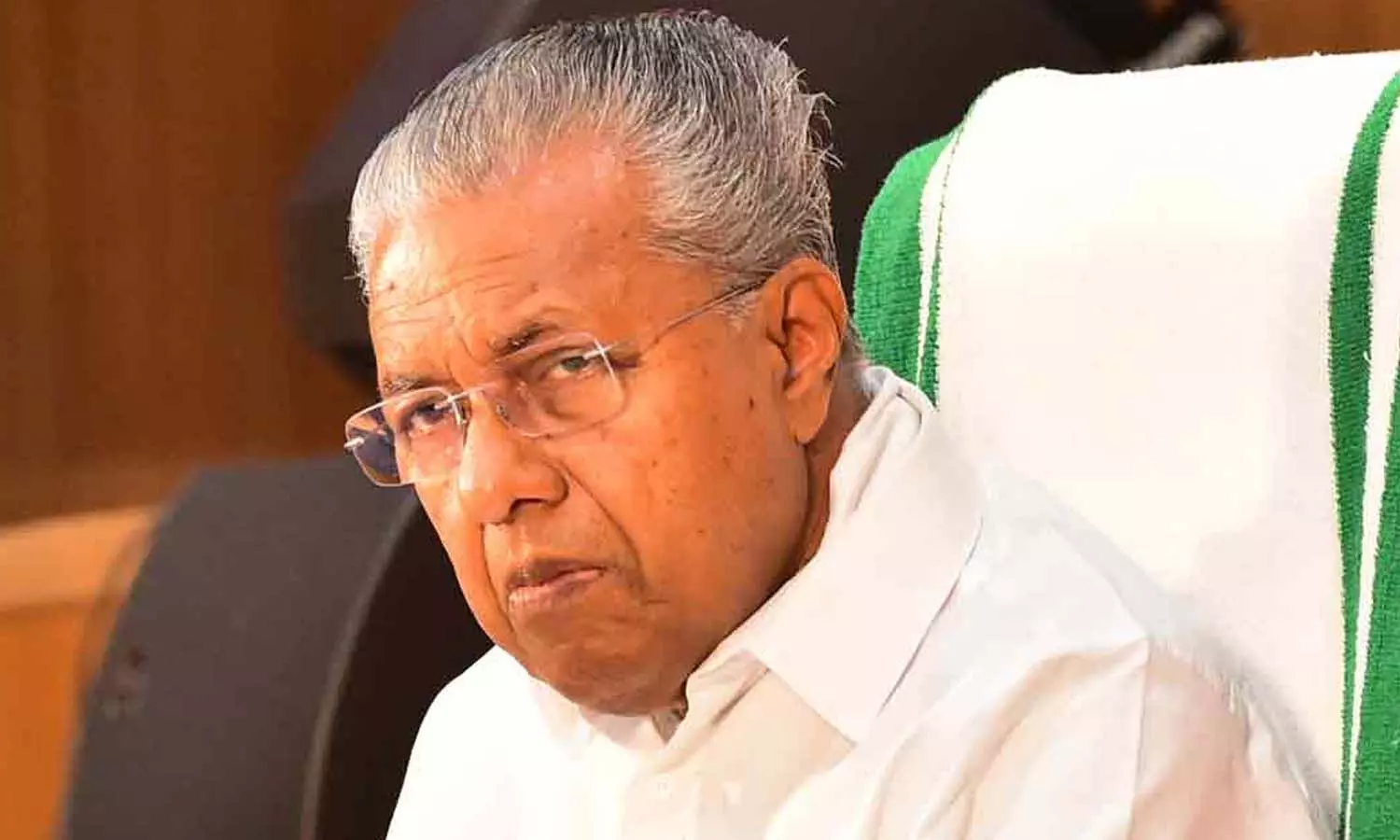 വിരട്ടാൻ നോക്കണ്ട... ഏത് വേഷത്തിൽ വന്നാലും നടക്കില്ല; വിഴിഞ്ഞം പദ്ധതി നിർത്തിവെക്കില്ലെന്ന് മുഖ്യമന്ത്രി വിരട്ടാൻ നോക്കണ്ട... ഏത് വേഷത്തിൽ വന്നാലും നടക്കില്ല; വിഴിഞ്ഞം പദ്ധതി നിർത്തിവെക്കില്ലെന്ന് മുഖ്യമന്ത്രി