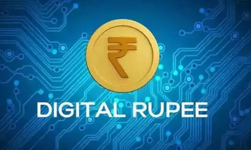 ഡിജിറ്റൽ രൂപ പുറത്തിറക്കി; ആദ്യ ഘട്ടത്തിൽ ഇടപാടുകൾ തെരഞ്ഞെടുക്കപ്പെട്ട ഗ്രൂപ്പുകളിൽ ഡിജിറ്റൽ രൂപ പുറത്തിറക്കി; ആദ്യ ഘട്ടത്തിൽ ഇടപാടുകൾ തെരഞ്ഞെടുക്കപ്പെട്ട ഗ്രൂപ്പുകളിൽ