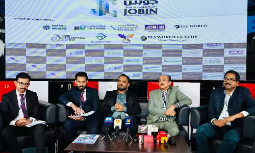 ഫ്‌ളൈ വേൾഡ് ലക്ഷ്വറി ടൂറിസം സെന്റർ   കുവൈത്തിൽ പ്രവർത്തനമാരംഭിക്കുന്നു